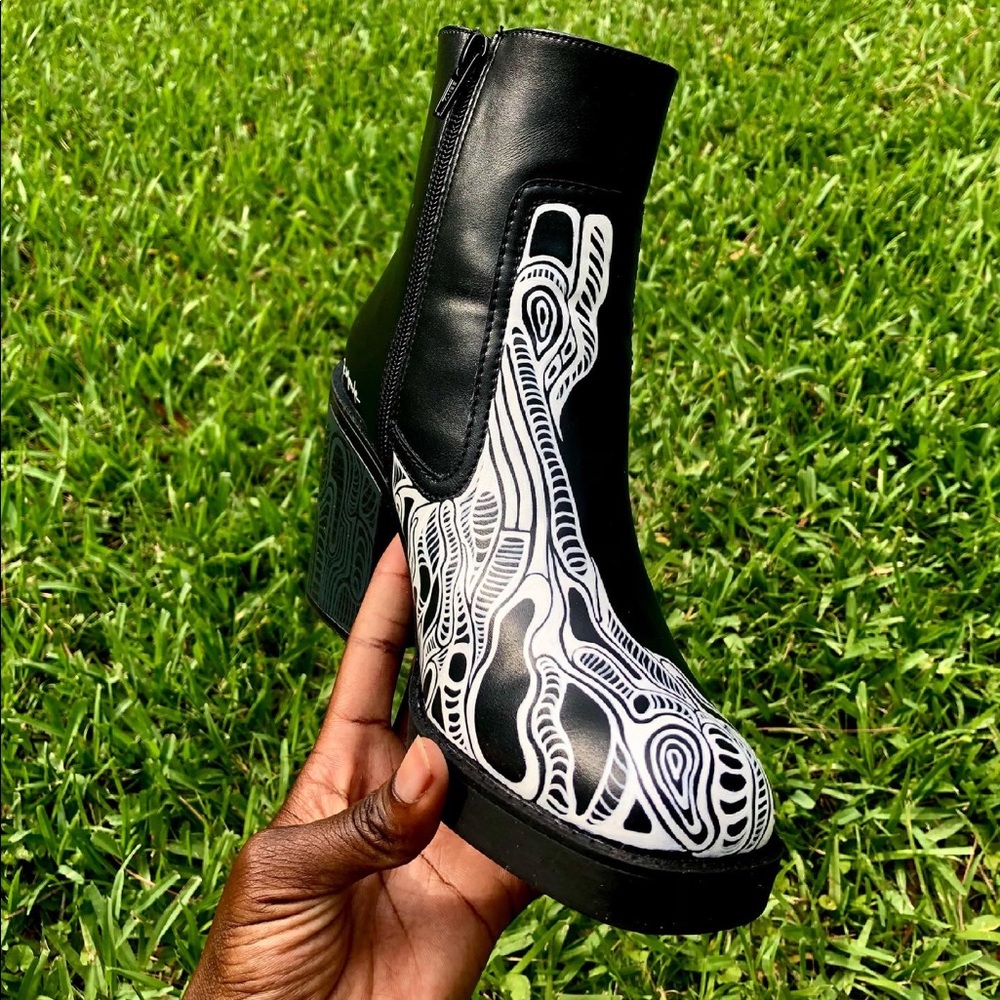 Custom Painted Boots - Picture 8 of 8